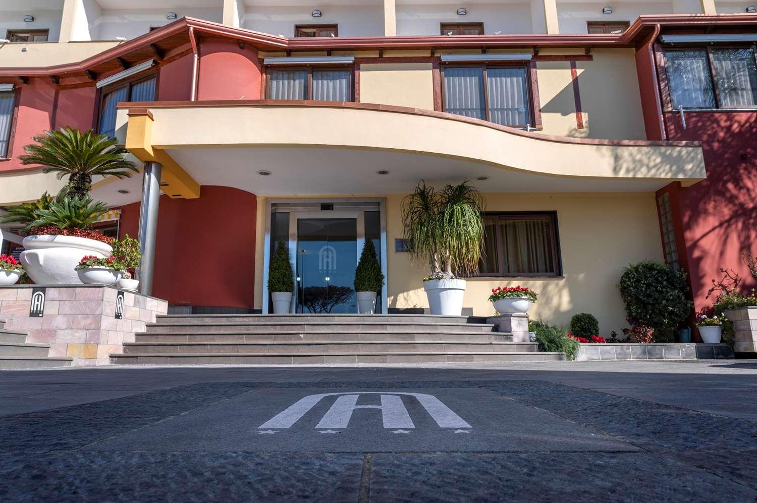 Hotel Agora Sure Hotel Collection By Best Western Lago Patria Exterior foto