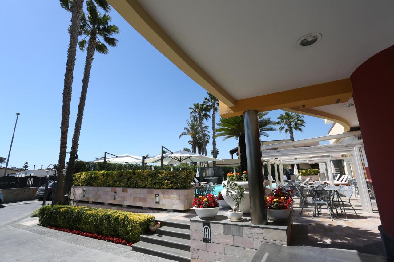 Hotel Agora Sure Hotel Collection By Best Western Lago Patria Exterior foto